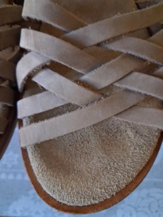Sandali in pelle per bambina beige/marrone