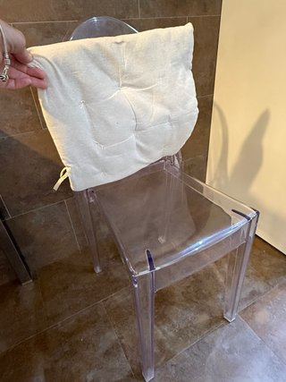 Mesa y 4 Sillas Diseño Moderno