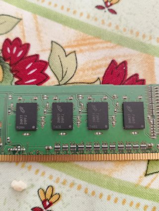 RAM Stick Micron 2GB
