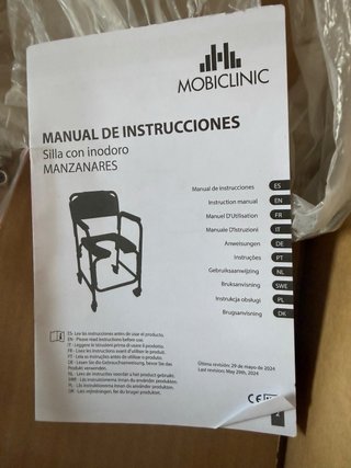 Silla de ducha con ruedas