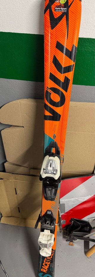 Sci Völkl Racetiger Junior