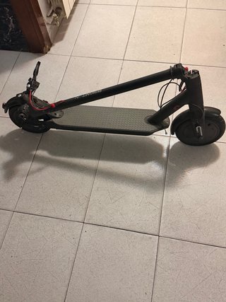 Patinete Eléctrico Gris