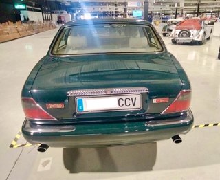Daimler Six 1994