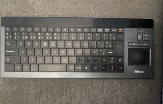 Teclado Inalámbrico Trust Negro y Gris