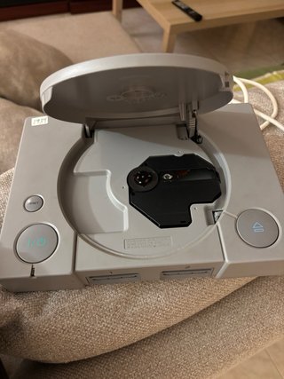 Pacchetto Giochi PS1 (tutti) Opzione 2: Console + Giochi
