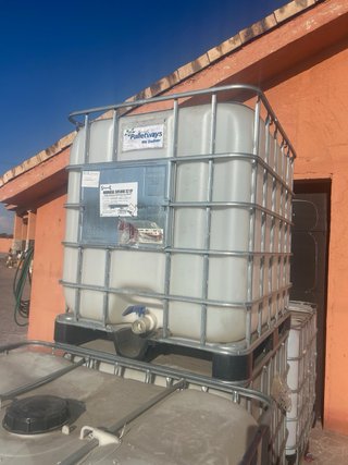 Contenedor IBC 1000L con Palet
