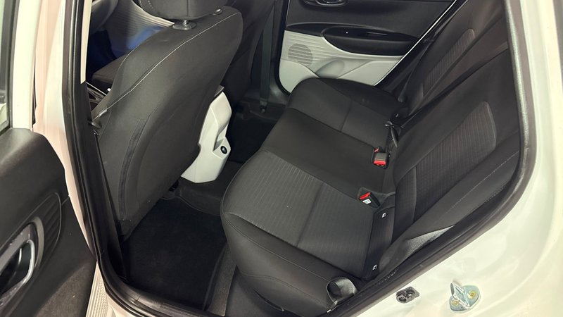 Hyundai i20 2023, foto 16