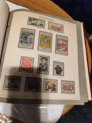Francobolli Volume 13