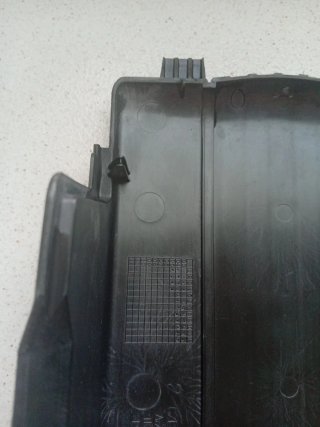 TAPA BATERIA MOTOR BORNES 12V SEAT AUDI SKODA TDI