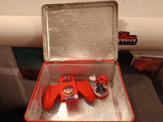 Super Mario Odyssey + Amiibo + Grip+ lonchera