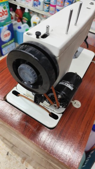 Máquina de Coser Sigma Eléctrica Mod. 161 63726441