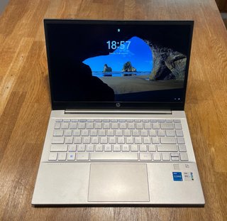 Portátil HP Pavilion 14-dv1001ns, 16GB RAM 1TB SSD