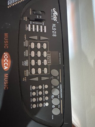 Teclado musical con soporte y banqueta