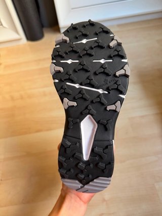 Zapatilla Trail The North Face Gris/Blanco