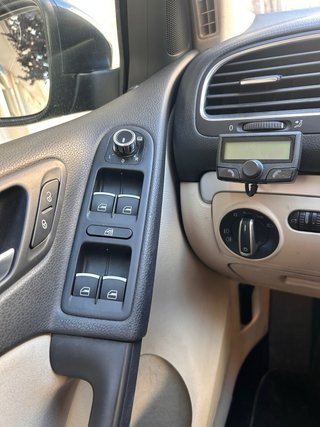 Volkswagen Golf 1.6 DSG automático 2009 diesel