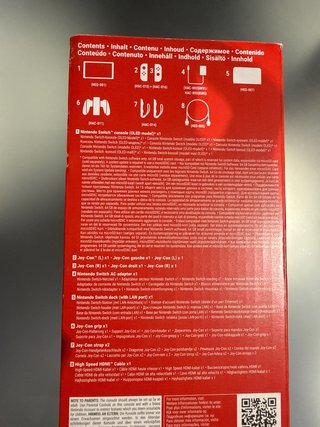 Nintendo Switch model OLED amb un joc inclós.