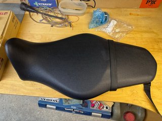 Asiento Yamaha MT09 2021-23