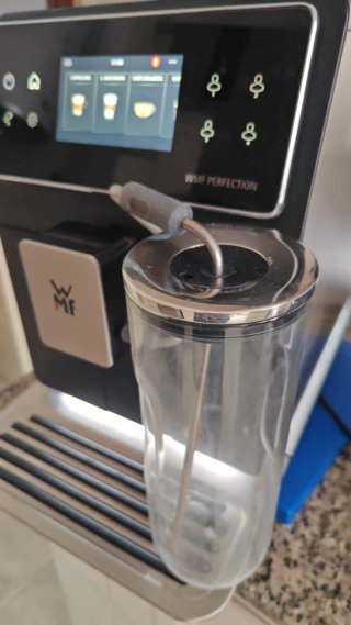Cafetera WMF PERFECTION 800L con factura y garantí