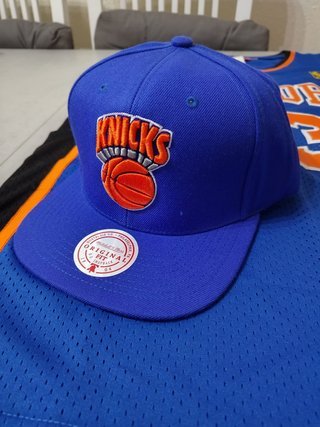 Gorra Mitchell & Ness Knicks Azul Naranja
