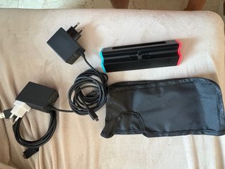 Nintendo switch oled con accesorios (ver fotos)