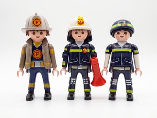 Playmobil Bomberos: Estación, Camión, 3 figuras