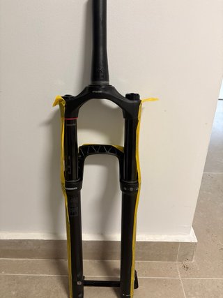 Suspensión Rock Shox 140mm Nueva!