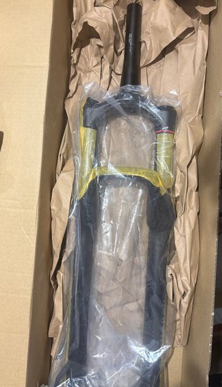 Suspensión Rock Shox 140mm Nueva!