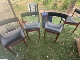 Sillas vintage de madera y cuero