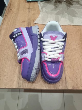 Louis Vuitton Sneakers Viola e Rosa