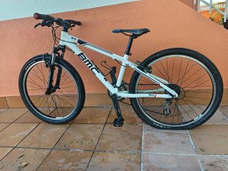 Bicicleta BMC BL24 Blanca.