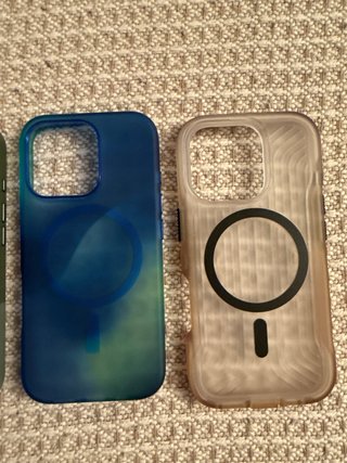 Fundas Apple iPhone 16 Pro Originales