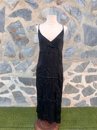 Vestido satinado negro Lefties Talla XL