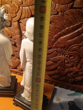 Pareja de figuras okimonos
