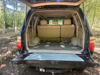Toyota Land Cruiser 100 2000