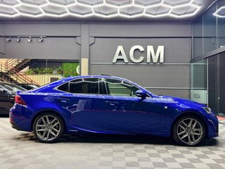 Lexus IS 2.5 300h F Sport + Cuero