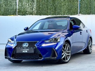 Lexus IS 2.5 300h F Sport + Cuero