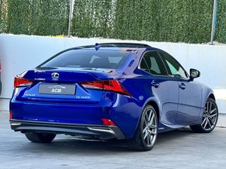 Lexus IS 2.5 300h F Sport + Cuero