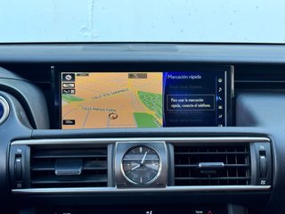 Lexus IS 2.5 300h F Sport + Cuero