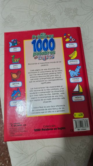 Libro mis primeras 1000 palabras en inglés.