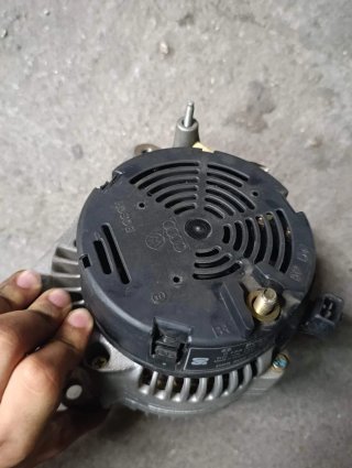 Alternador Bosch 90A 028 903 028 P