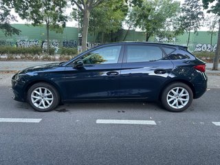 SEAT Leon 2021