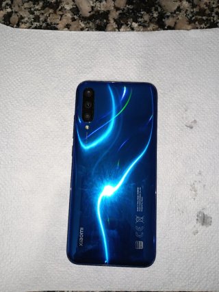 Xiaomi 64GB Móvil Azul Como Nuevo