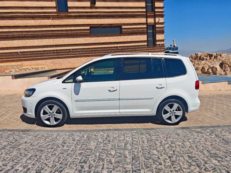 Volkswagen Touran 2.0 TDI Sport 2013, foto 6