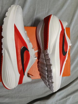 Nike Downshifter 14 Blancas Rojas Talla 42