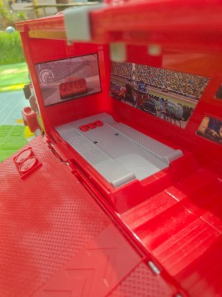 Camión Mack Cars Track Talkers
