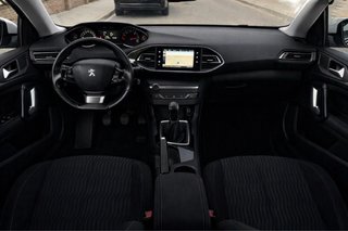 Peugeot 308 1.6 HDI ( 2016 )