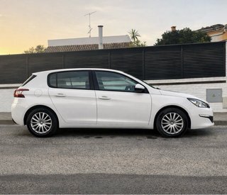 Peugeot 308 1.6 HDI ( 2016 )