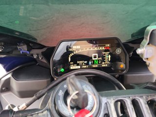 Yamaha YZF R1 2016 con extras