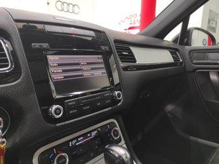 Volkswagen Touareg Sport 3.0 V6 TDI DSG 204 CV