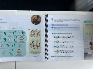 Libro Música 4º Primaria Santillana